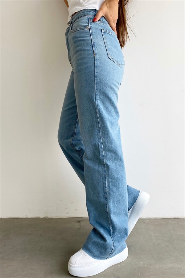 Lazer Kesim Soft Mavi Straight Jean Pantolon